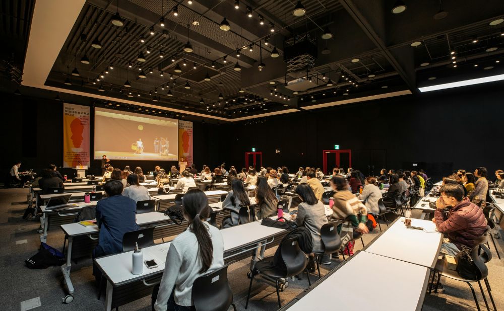 Enhancing Academic Lectures with Retekess TT129:Wireless Full-Duplex Communication Systems