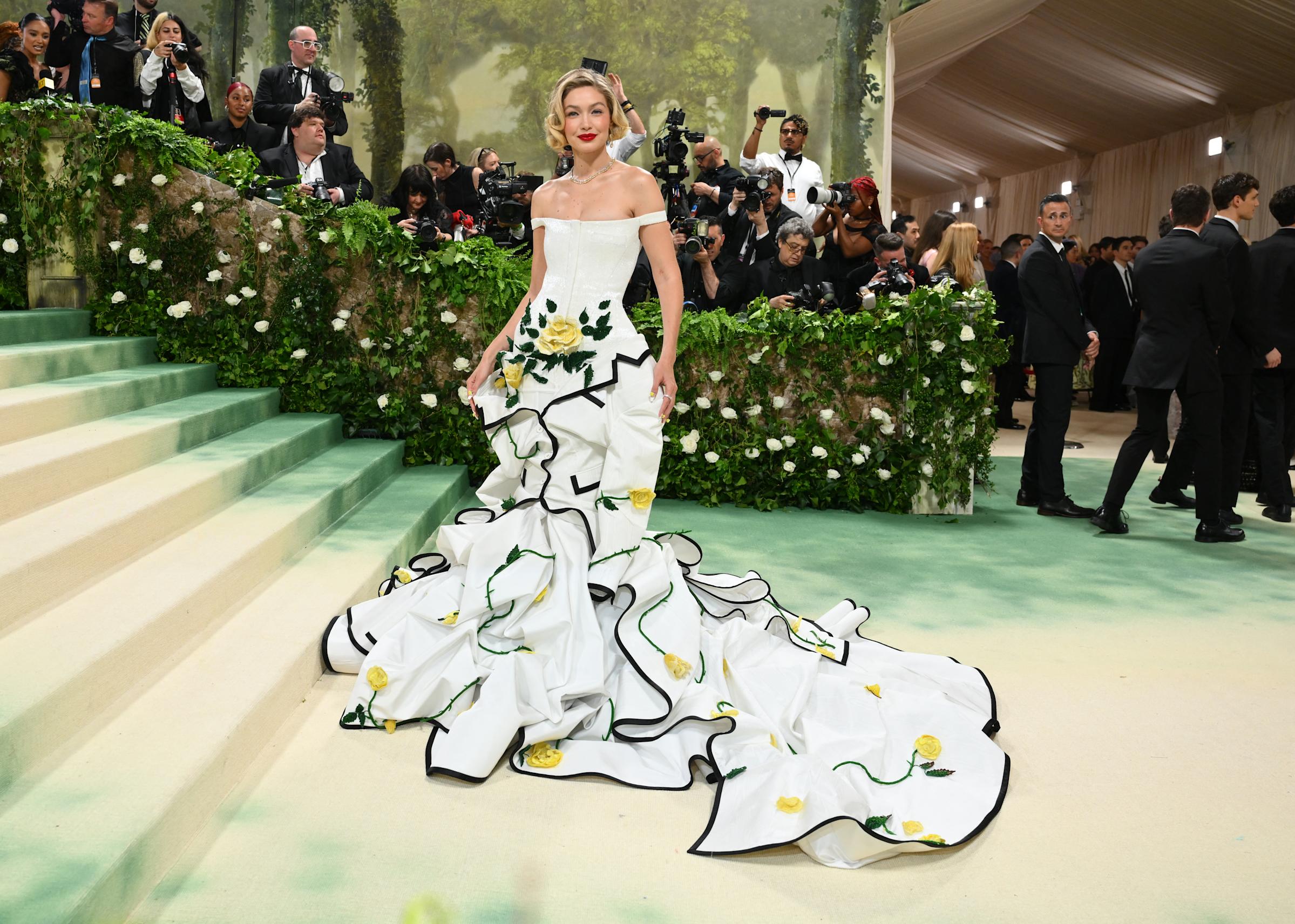 Retekess-T130P-Whisper-System-2025-Met-Gala